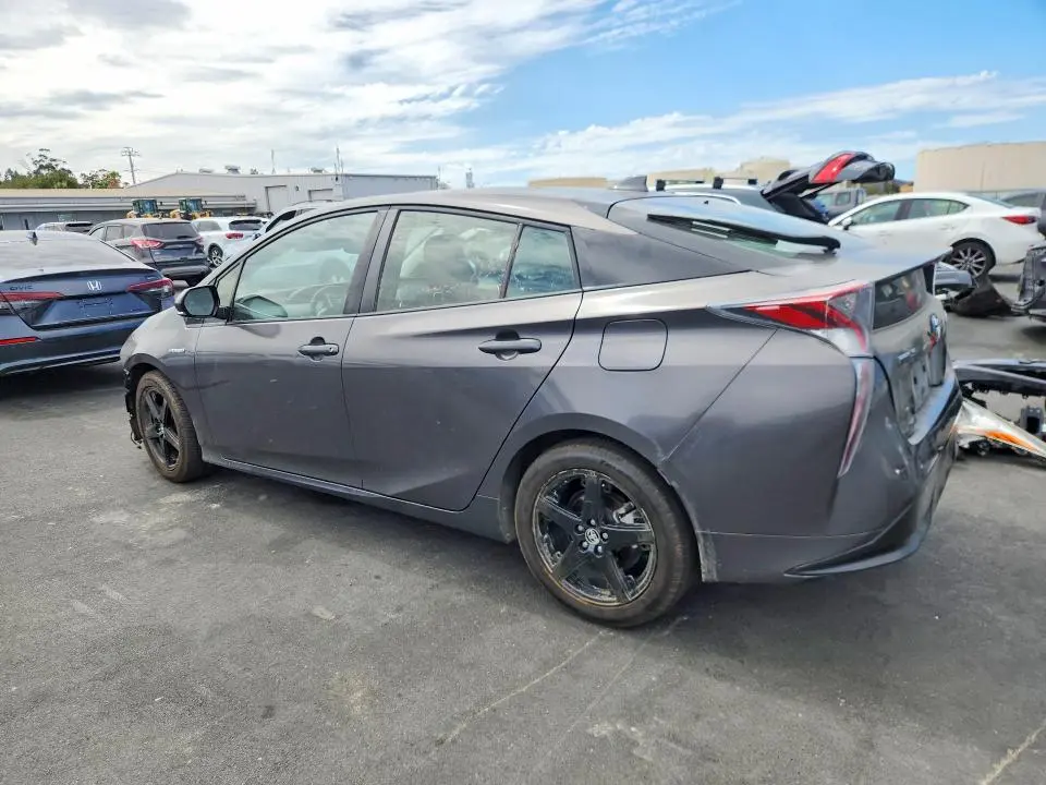 2017 TOYOTA PRIUS FOUR TOURING  