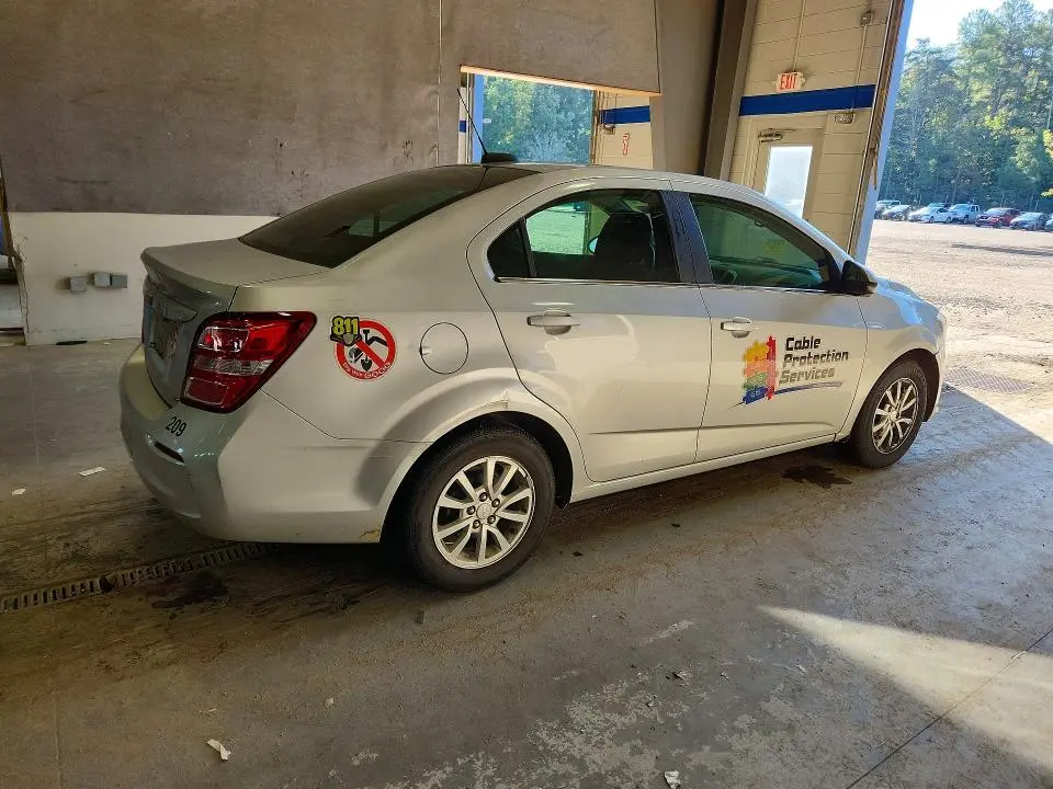 2020 CHEVROLET SONIC LT  