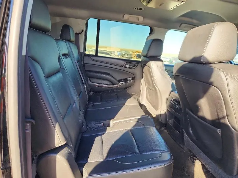 2015 CHEVROLET SUBURBAN K1500 LT  