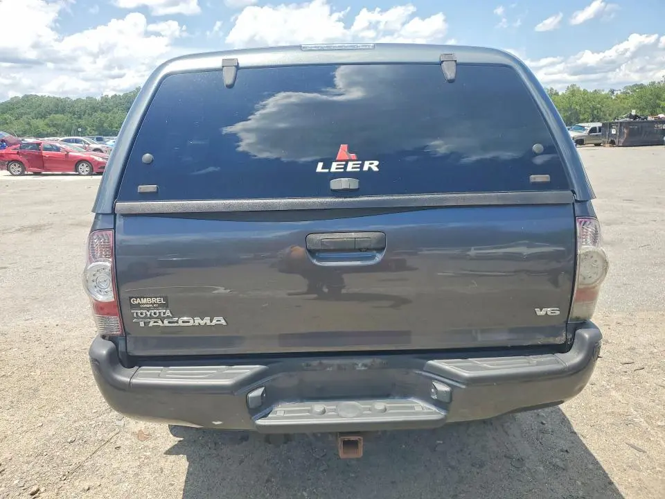 2012 TOYOTA TACOMA V6  