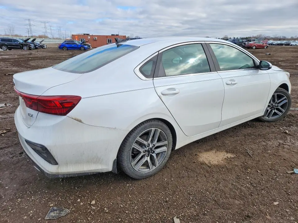 2019 KIA FORTE EX  