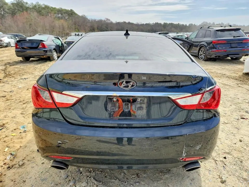 2011 HYUNDAI SONATA SE  