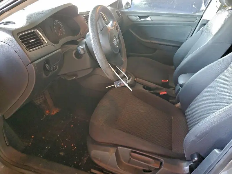 2014 VOLKSWAGEN JETTA BASE  