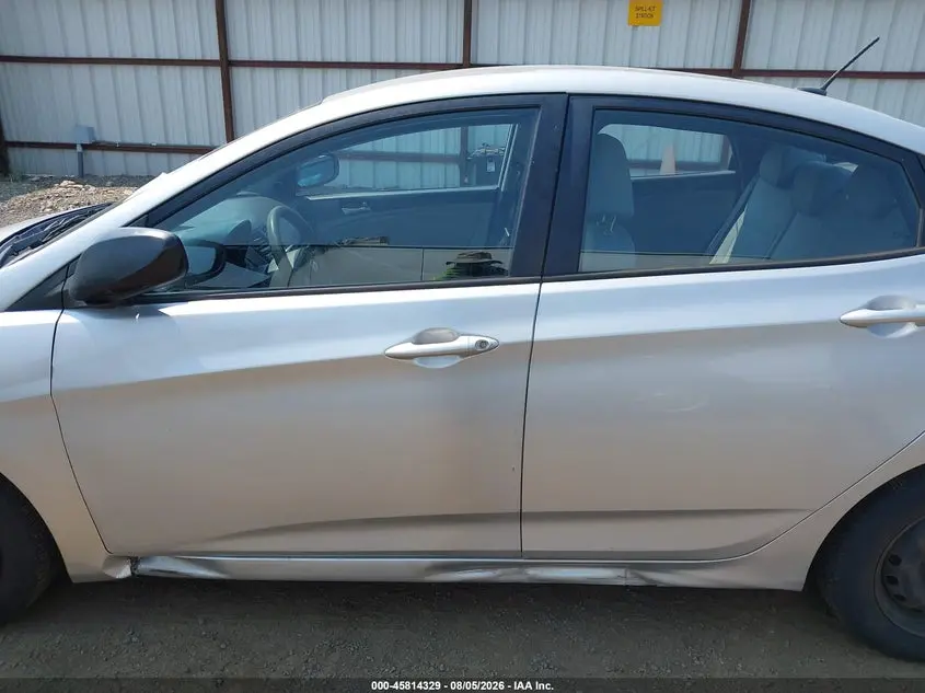 2016 HYUNDAI ACCENT SE