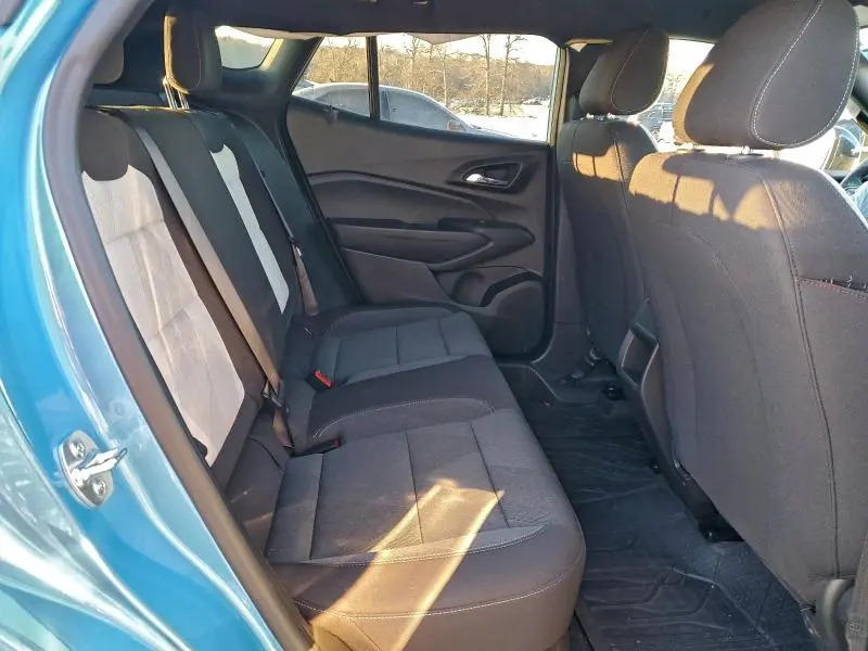 2025 CHEVROLET TRAX 1RS  