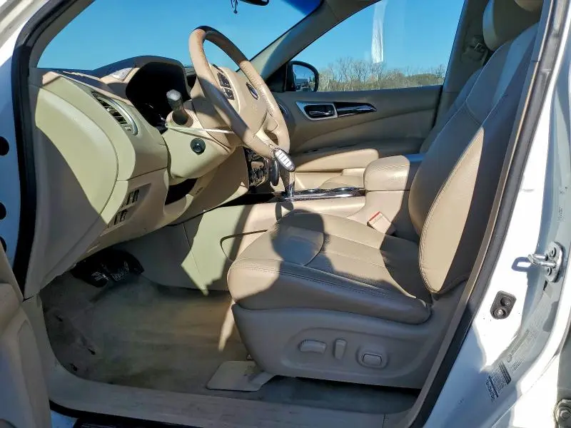 2014 NISSAN PATHFINDER S  