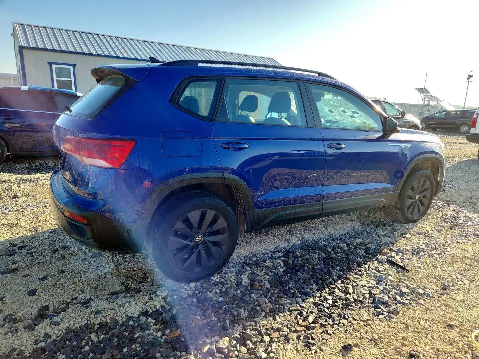 2024 VOLKSWAGEN TAOS S  
