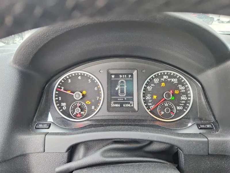 2016 VOLKSWAGEN TIGUAN S  