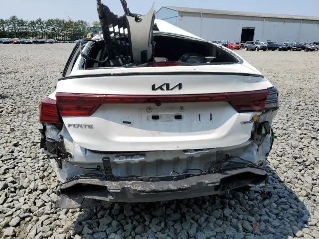 2022 KIA FORTE GT LINE  