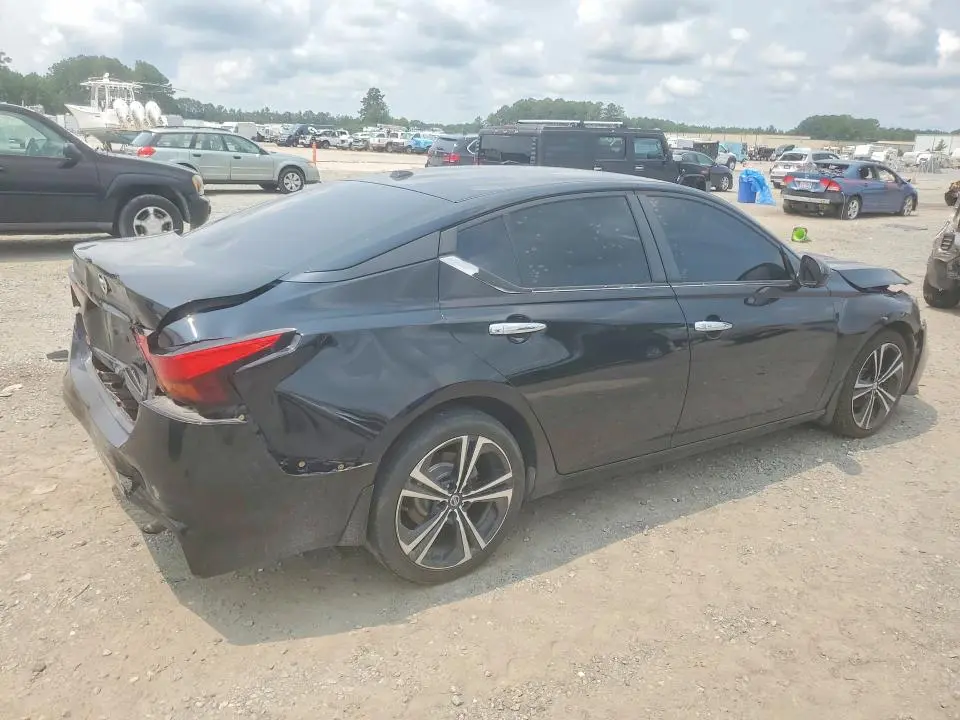 2020 NISSAN ALTIMA S  