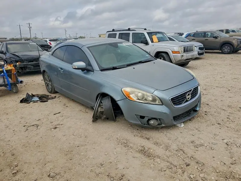2011 VOLVO C70 T5  