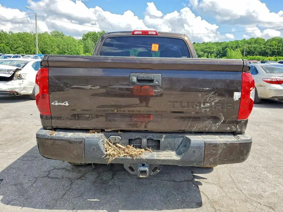 2018 TOYOTA TUNDRA PLATINUM  