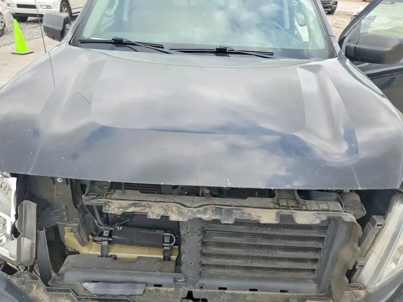 2018 NISSAN TITAN S  