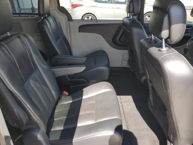 2013 CHRYSLER TOWN & COUNTRY TOURING L  