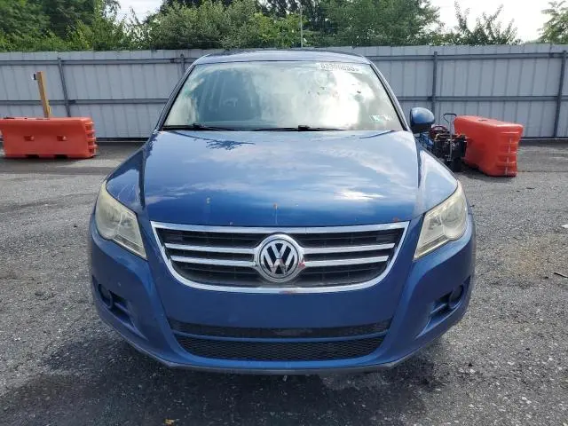 2010 VOLKSWAGEN TIGUAN SE  