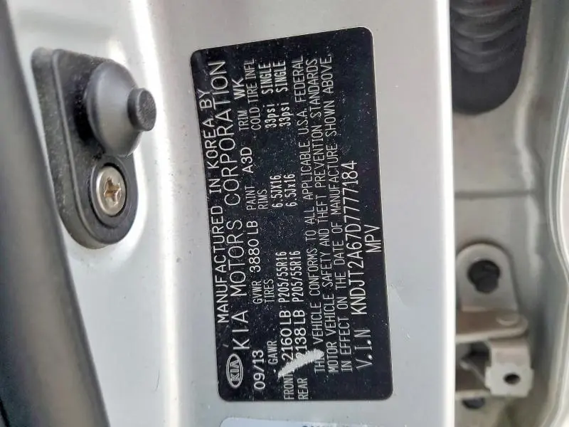 2013 KIA SOUL +  