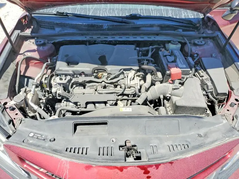 2018 TOYOTA CAMRY SE  