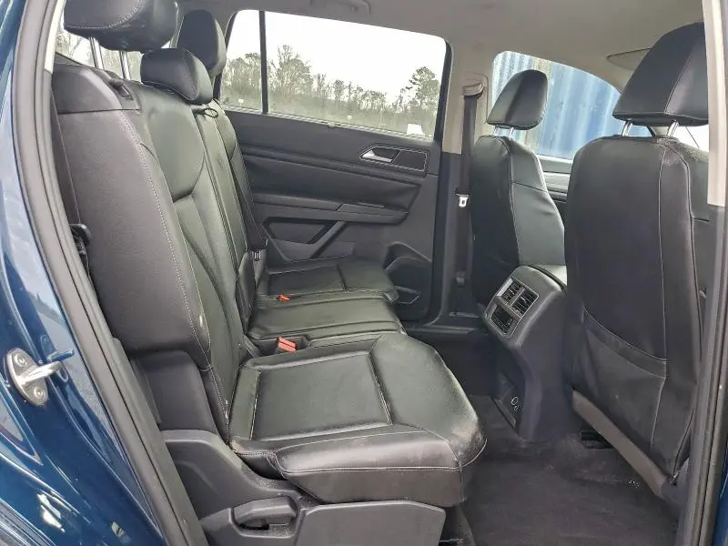 2018 VOLKSWAGEN ATLAS SE  