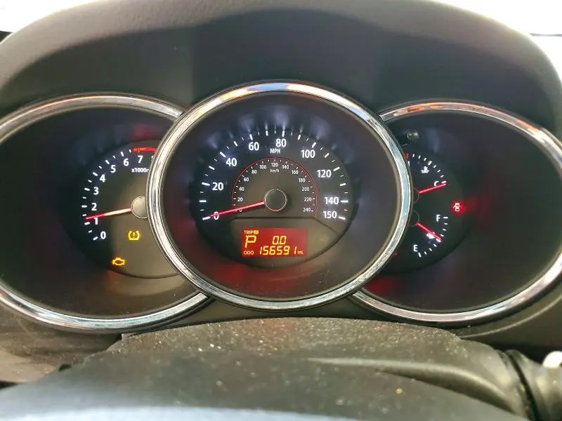 2013 KIA SORENTO LX  