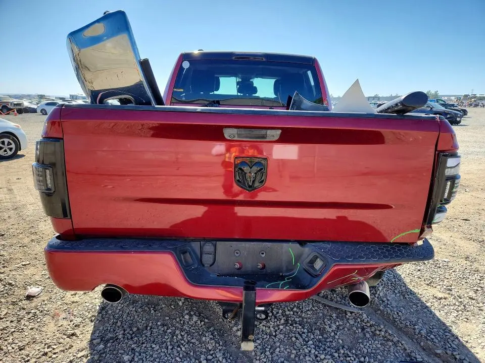 2015 RAM 1500 ST  