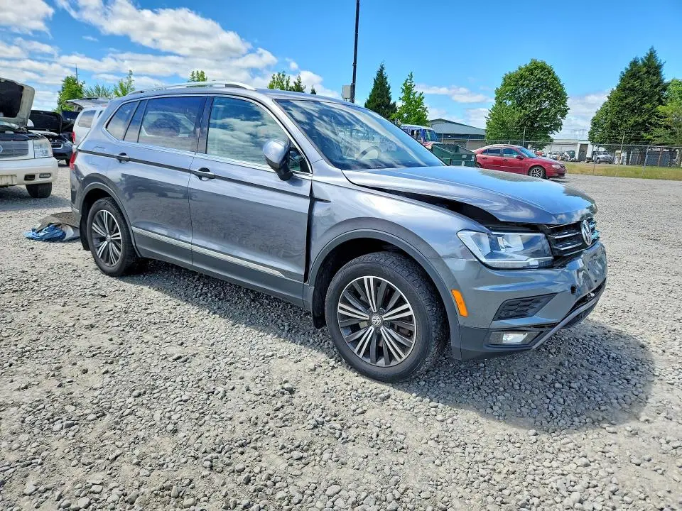 2019 VOLKSWAGEN TIGUAN SE  