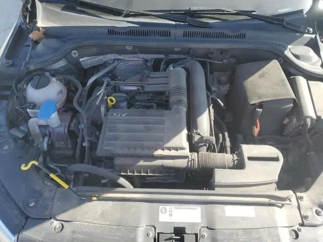 2016 VOLKSWAGEN JETTA SE  