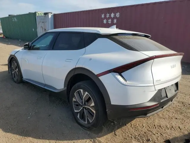 2022 KIA EV6 LIGHT