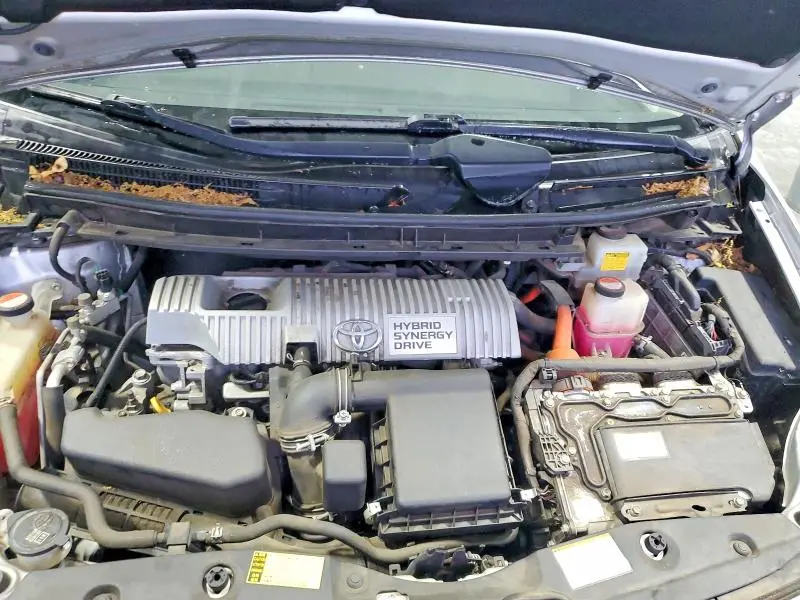 2015 TOYOTA PRIUS TWO  