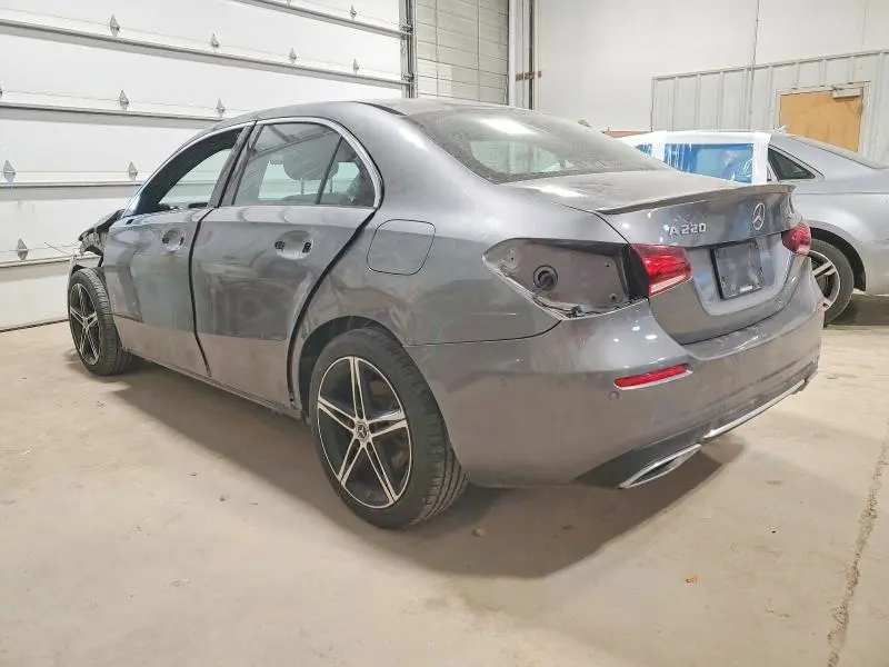 2019 MERCEDES-BENZ A 220 4MATIC  