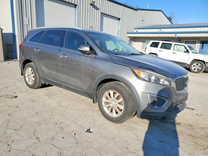 2016 KIA SORENTO LX  