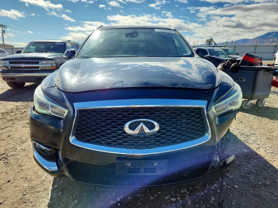 2020 INFINITI QX60 LUXE  