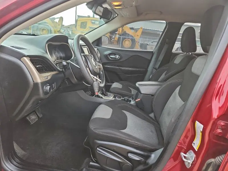 2015 JEEP CHEROKEE SPORT  