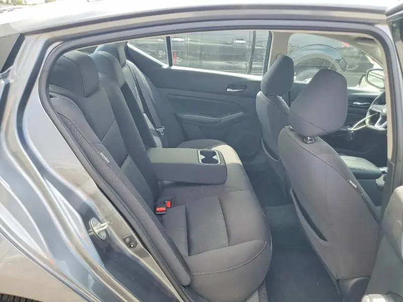2019 NISSAN ALTIMA S  