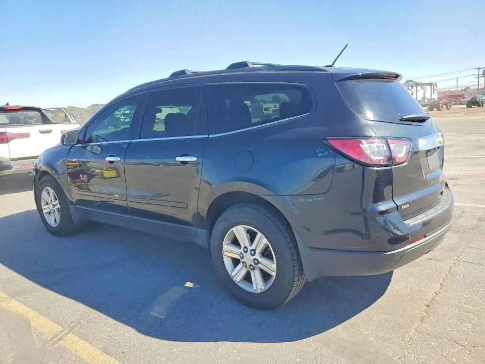 2014 CHEVROLET TRAVERSE LT  