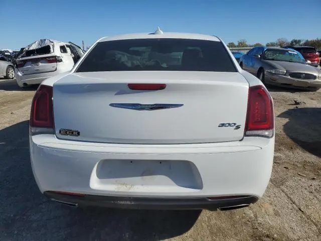 2019 CHRYSLER 300 S  