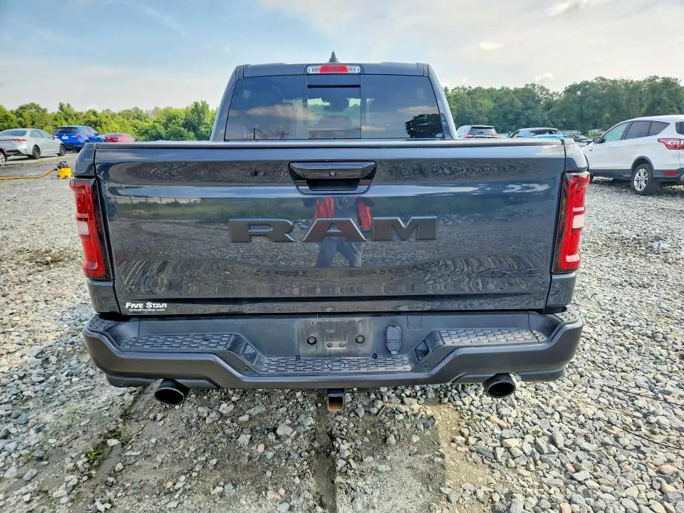 2025 RAM 1500 TRADESMAN  