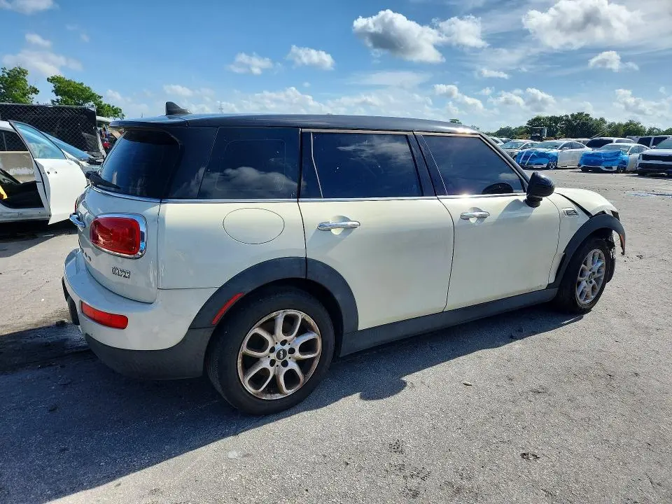 2017 MINI COOPER CLUBMAN ALL4  