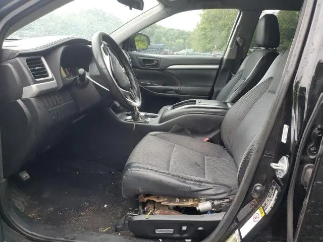 2015 TOYOTA HIGHLANDER LE  
