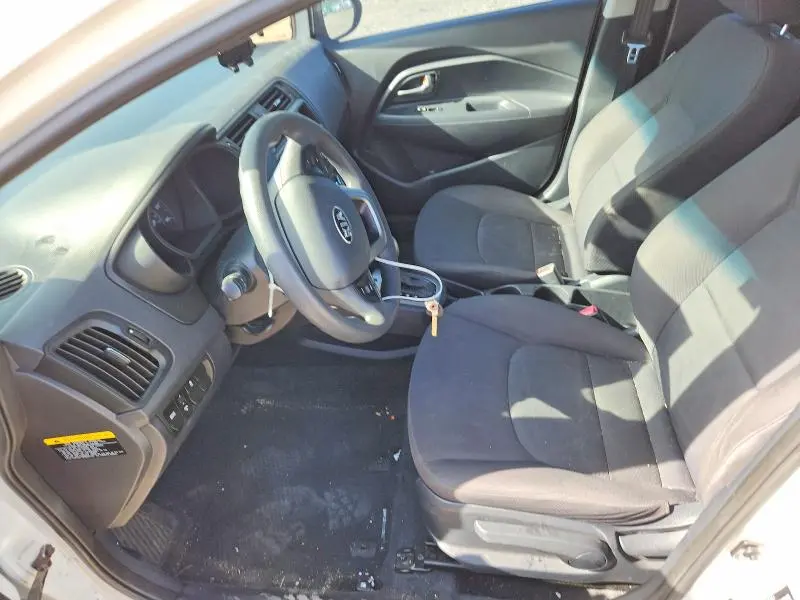 2013 KIA RIO LX  