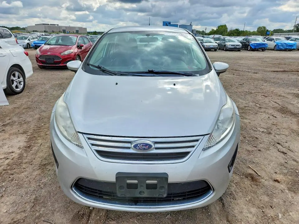 2012 FORD FIESTA SE  