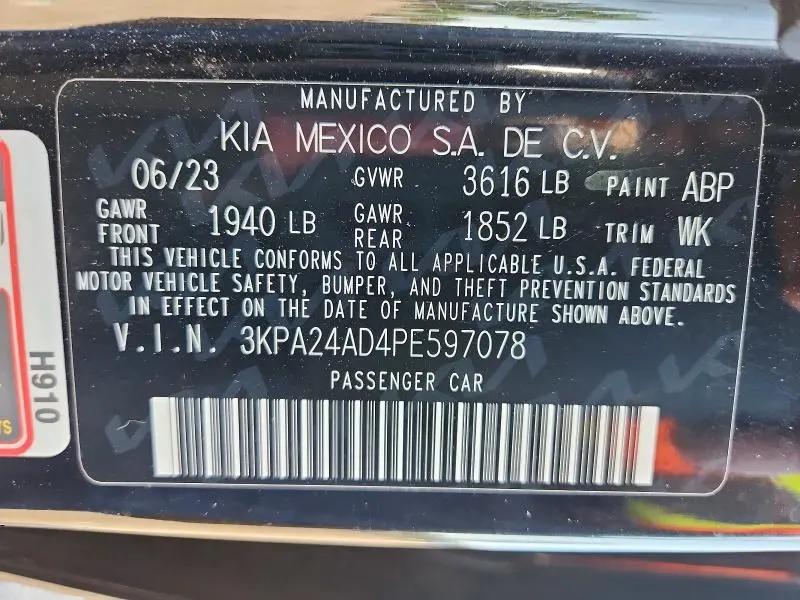 2023 KIA RIO LX  