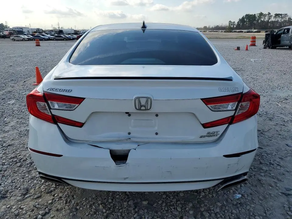 2021 HONDA ACCORD SPORT  
