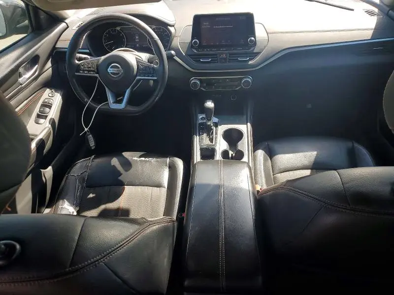 2020 NISSAN ALTIMA SR  