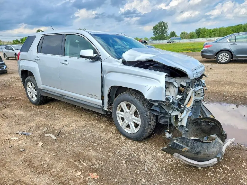 2015 GMC TERRAIN SLE  