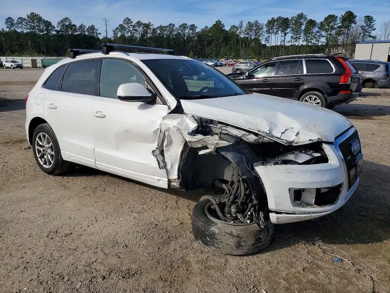 2010 AUDI Q5 PREMIUM PLUS  