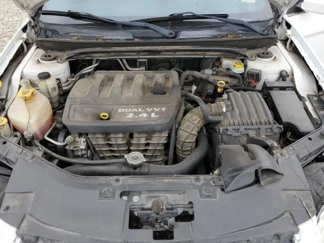 2012 CHRYSLER 200 LX  