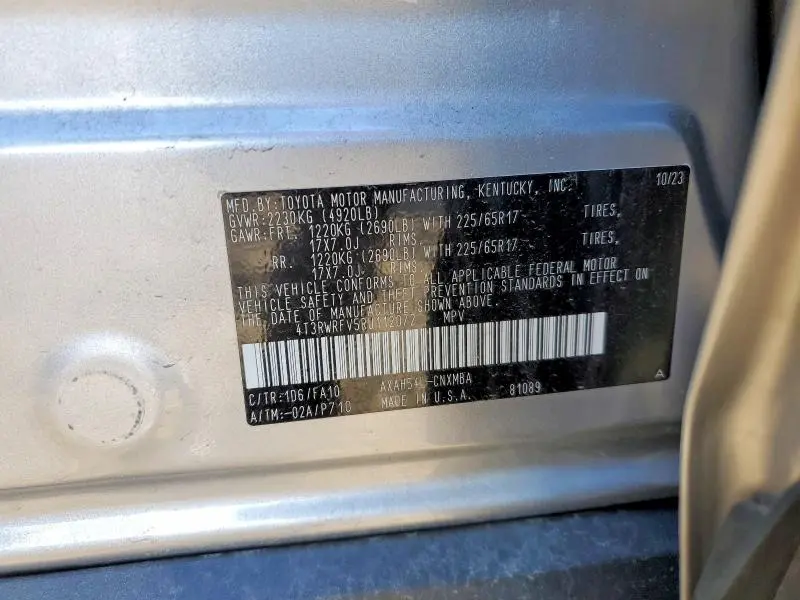 2024 TOYOTA RAV4 XLE  