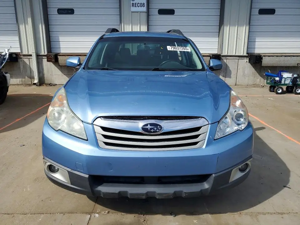 2010 SUBARU OUTBACK 2.5I PREMIUM  