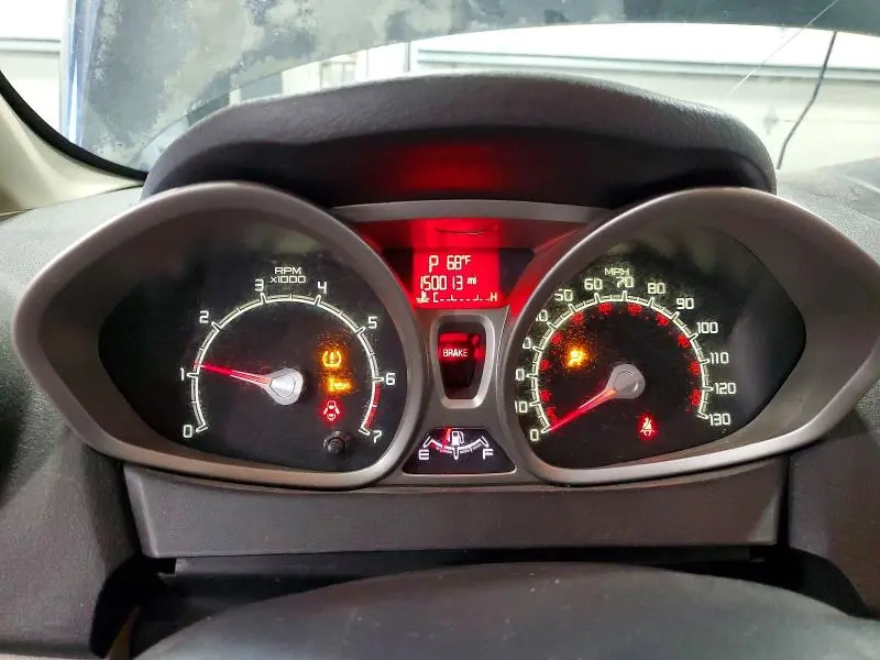 2013 FORD FIESTA SE  