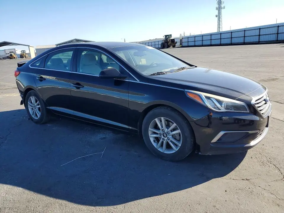 2016 HYUNDAI SONATA SE  